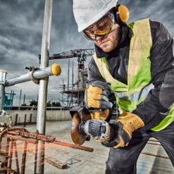 Dewalt DCG405N 18V XR 5 Inch/125mm Brushless Angle Grinder (Body Only) -Home Tools Store 5b029b90c3a6660178c968c5 26756.1583490040