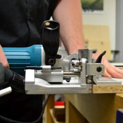 Makita PJ7000 Biscuit Jointer 700W (240V) -Home Tools Store 5b029bafc3a6660178c987db 08131.1630936231