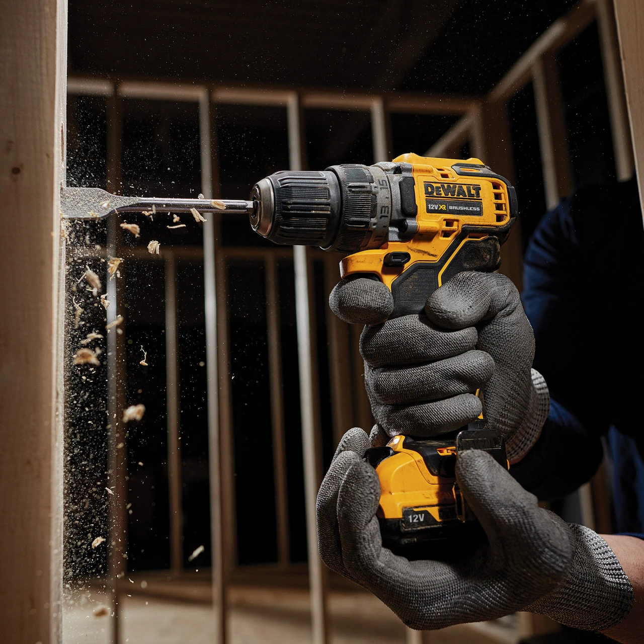 Dewalt DCD701 12V XR Brushless Sub-Compact Drill Driver (2 X 2.0Ah Batteries) 7 Dewalt DCD701 12V XR Brushless Sub-Compact Drill Driver (2 X 2.0Ah Batteries) - Image 5