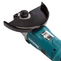 Makita GA9020 9 Inch/230mm Angle Grinder (240V) -Home Tools Store 5de6441ccaefae3ce400002d 93795.1583489848