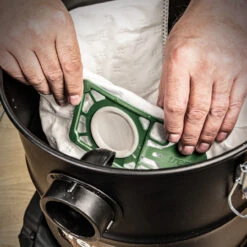 Trend T32 M Class Vacuum Cleaner / Dust Extractor 20L (240V) 17 Trend T32 M Class Vacuum Cleaner / Dust Extractor 20L (240V) -Home Tools Store file input 1635516727080 39323.1635516730