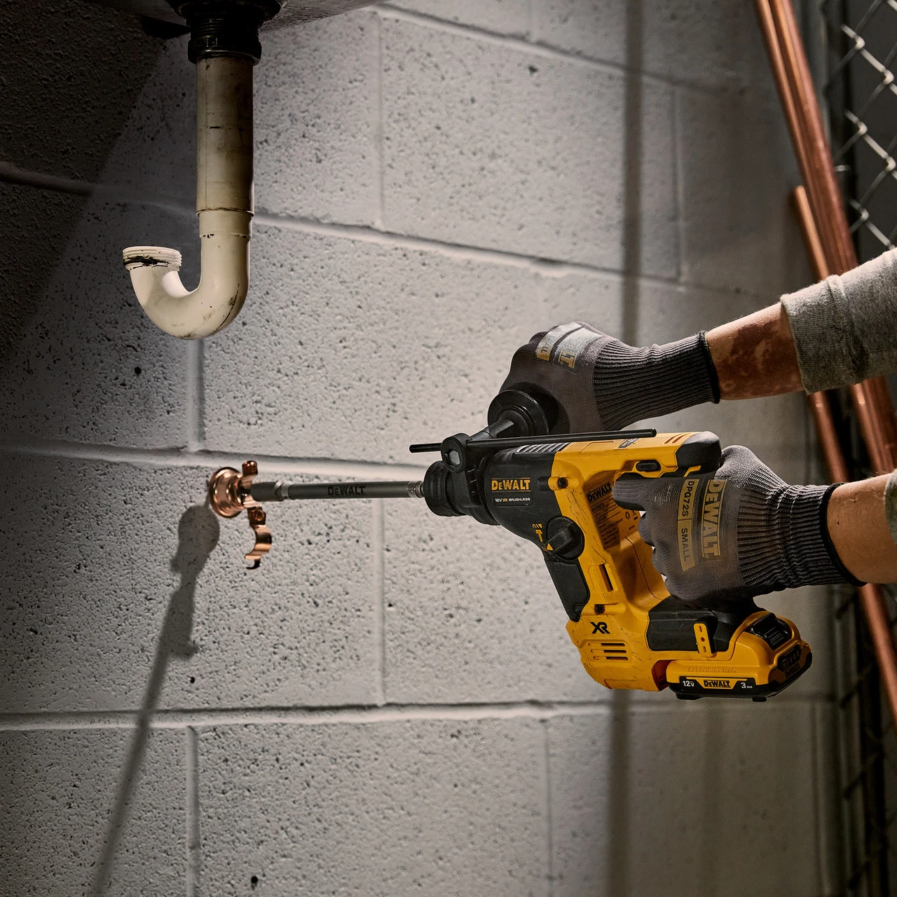 Dewalt DCH072L2 12V XR Brushless SDS Plus Hammer Drill (2 X 3.0Ah Batteries) 9 Dewalt DCH072L2 12V XR Brushless SDS Plus Hammer Drill (2 X 3.0Ah Batteries) - Image 7