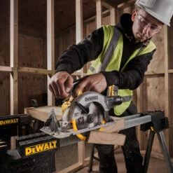 Dewalt DCS565N 18V XR 165mm Brushless Circular Saw (Body Only) -Home Tools Store file input 1670856953366 38875.1670856956