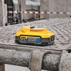 Dewalt DCG409H2T 18V XR 5 Inch/125mm Brushless Angle Grinder (2 X 5.0Ah Powerstack Batteries) 11 Dewalt DCG409H2T 18V XR 5 Inch/125mm Brushless Angle Grinder (2 X 5.0Ah Powerstack Batteries) -Home Tools Store file input 1676472988635 49853.1676472990