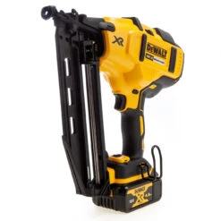 Dewalt DCK264M2T 18V XR Framing & Finishing Nailer (2 X 4.0Ah Batteries) In TSTAK Rolling Case 8 Dewalt DCK264M2T 18V XR Framing & Finishing Nailer (2 X 4.0Ah Batteries) In TSTAK Rolling Case -Home Tools Store file input 1678102711721 06726.1678102713
